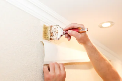 Pose de papier peint à Estevelles — revêtements muraux et toiles de verre